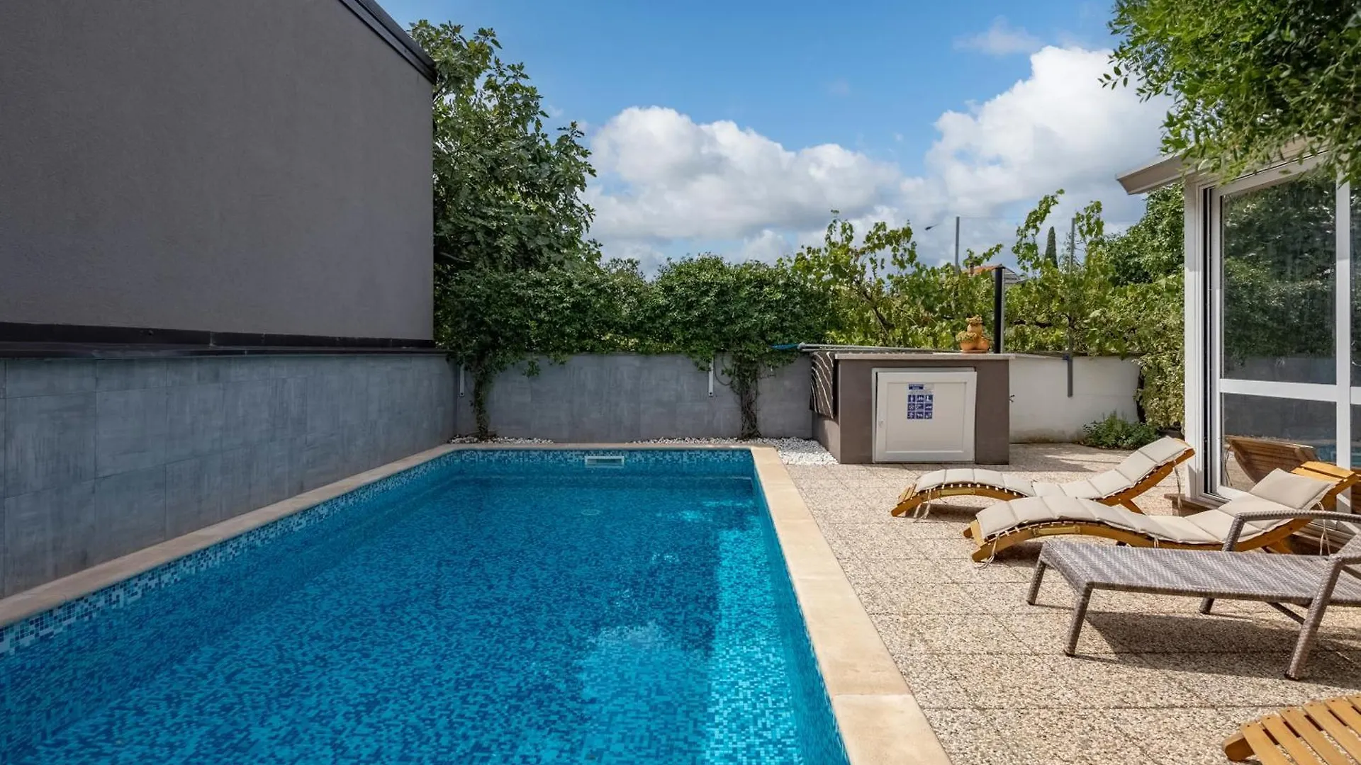 Villa Akebono - Happy Rentals Pula 0*,  Croatia